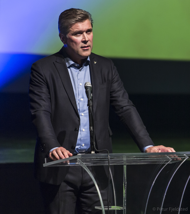 Ákall%20 %20Bjarni%20Benediktsson